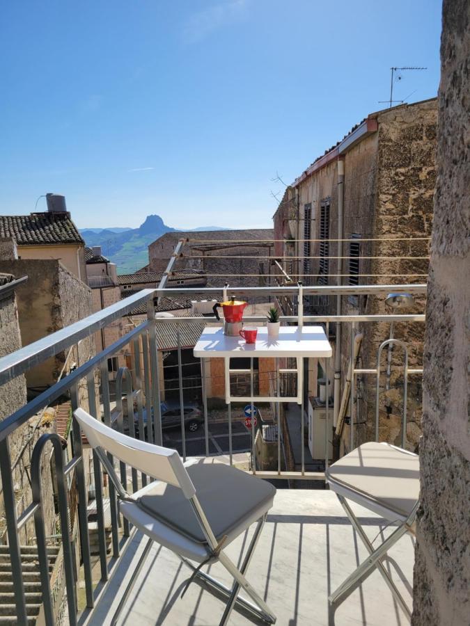 Apartamento Mussomeli'S Beautiful House Exterior foto